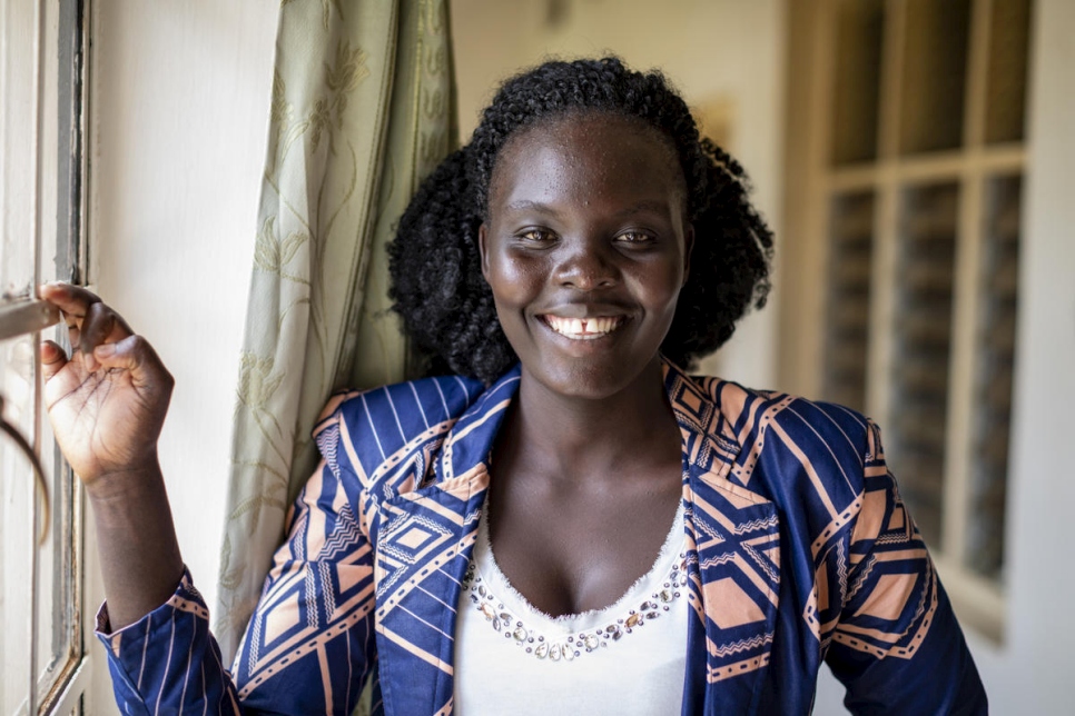 Esther Buri, une réfugiée sud-soudanaise, étudie la gestion commerciale à l'université Makerere de Kampala, en Ouganda, grâce au programme DAFI du HCR.  