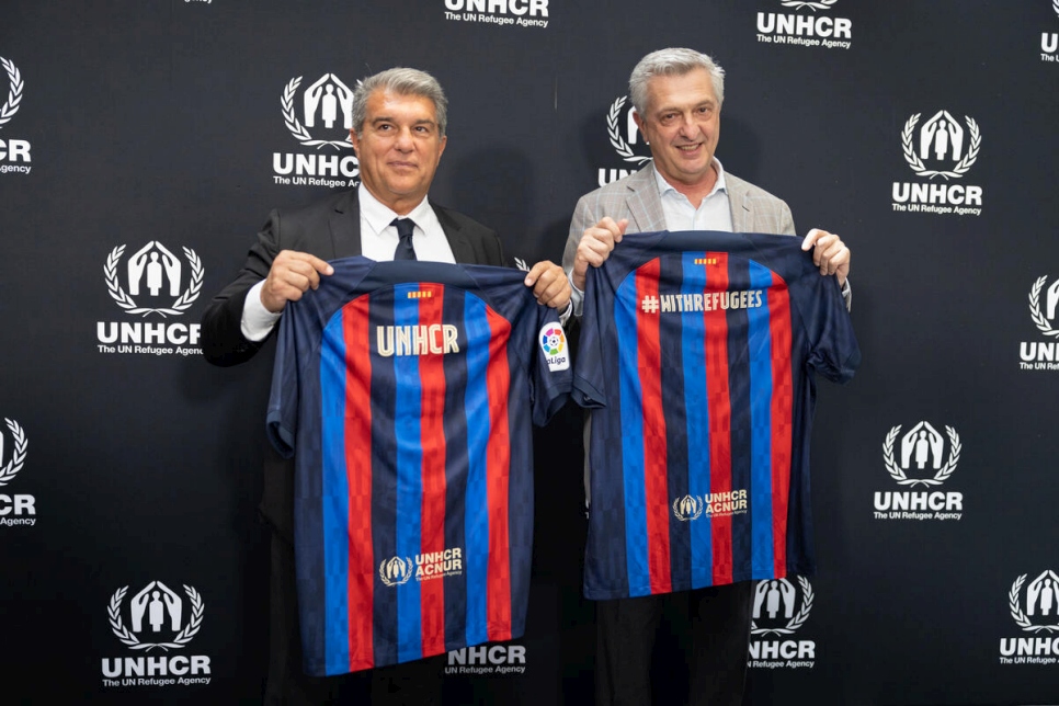 UNHCR - FC Barcelona and UNHCR kick off partnership with new football jersey in support of refugee children