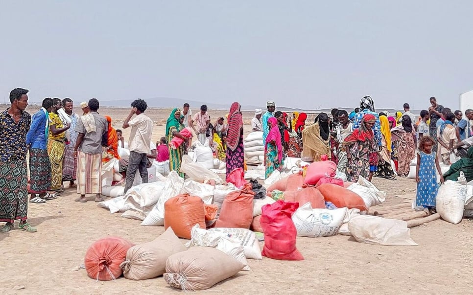 Ethiopia. UNHCR distributes food to Eritrean refugees in the Serdo refugee site, Afar region,