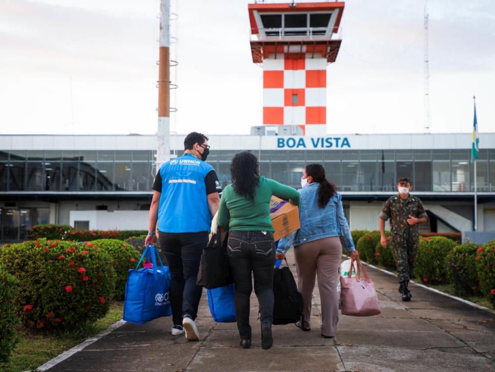 Brazil. Venezuelan families are interiorized and receive UNHCR donations to restart life in other Brazilian states