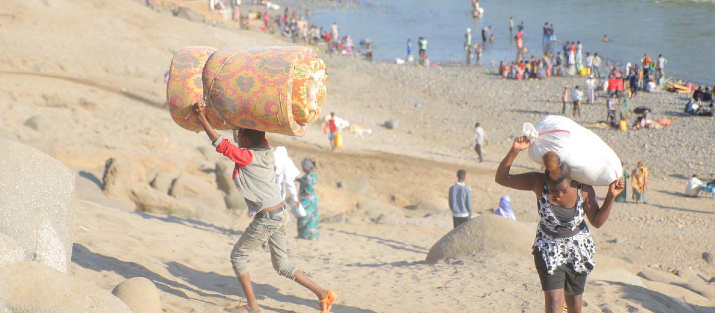 Sudan. Thousands flee fighting in Ethiopia to seek safety