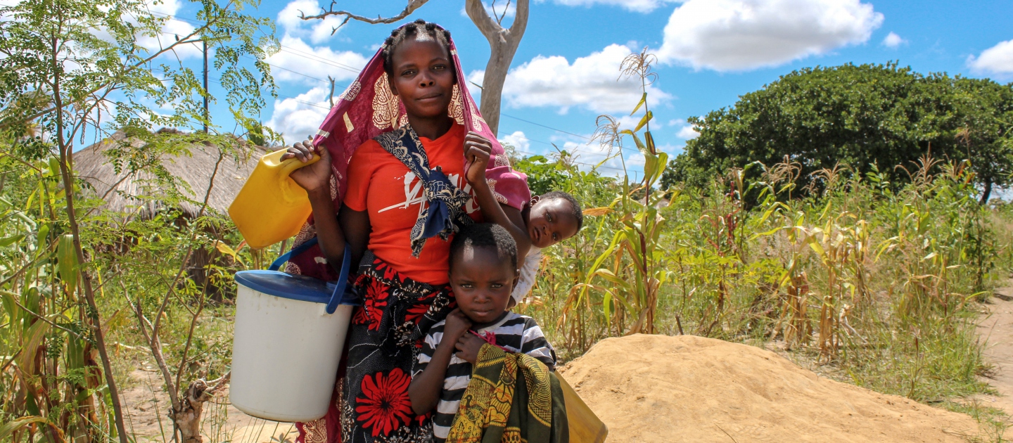 Mozambique. Displaced mother with her children in Cabo Delgado.