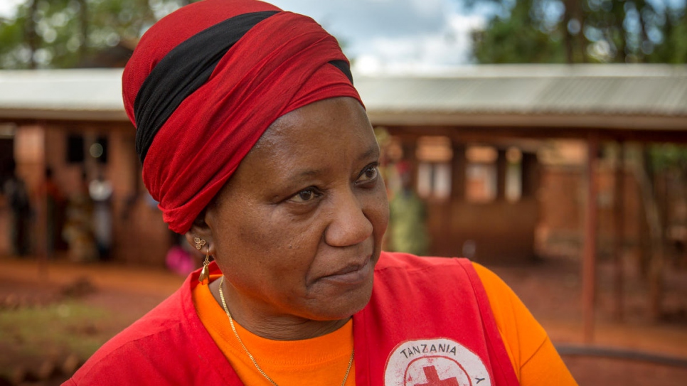 La Dr. Florence de la Croix-Rouge nationale de Tanzanie. 