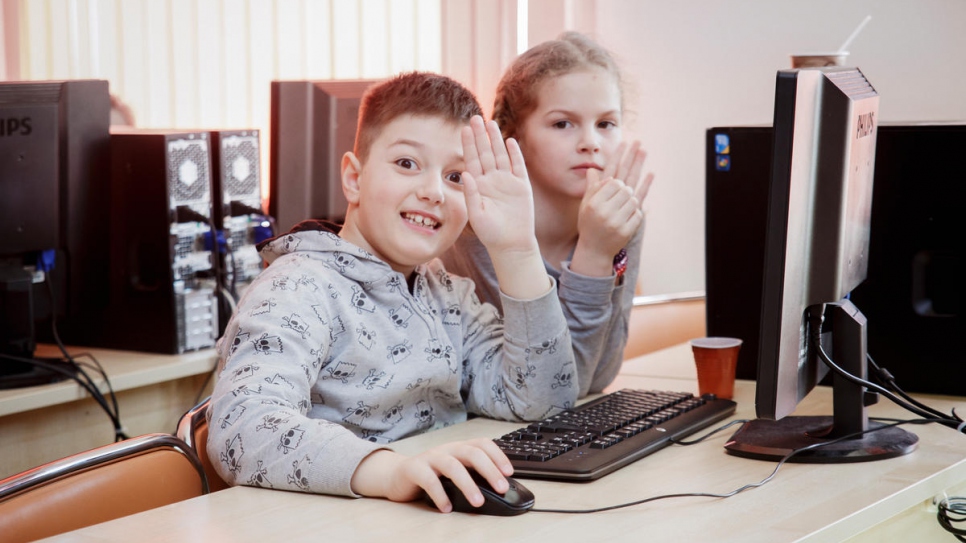David, un Ukrainien de sept ans, crée son propre jeu informatique.