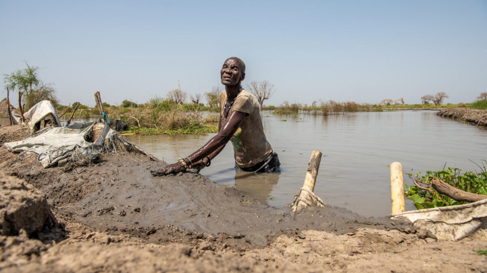 UNHCR - South Sudanese battle record floods amid rapidly changing climate - Vimarsana News