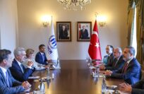 Türkiye ziyaretini tamamlayan BM Mülteciler Yüksek Komiseri, ülkenin mültecilere yönelik uzun süredir devam eden politikasını takdir etti