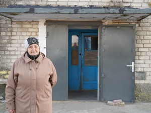 Portrait of the woman