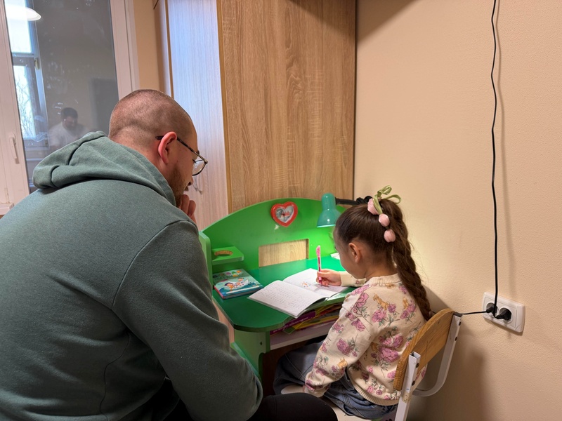 UNHCR and its partners continue to provide dignified housing solutions for internally displaced families across Ukraine
