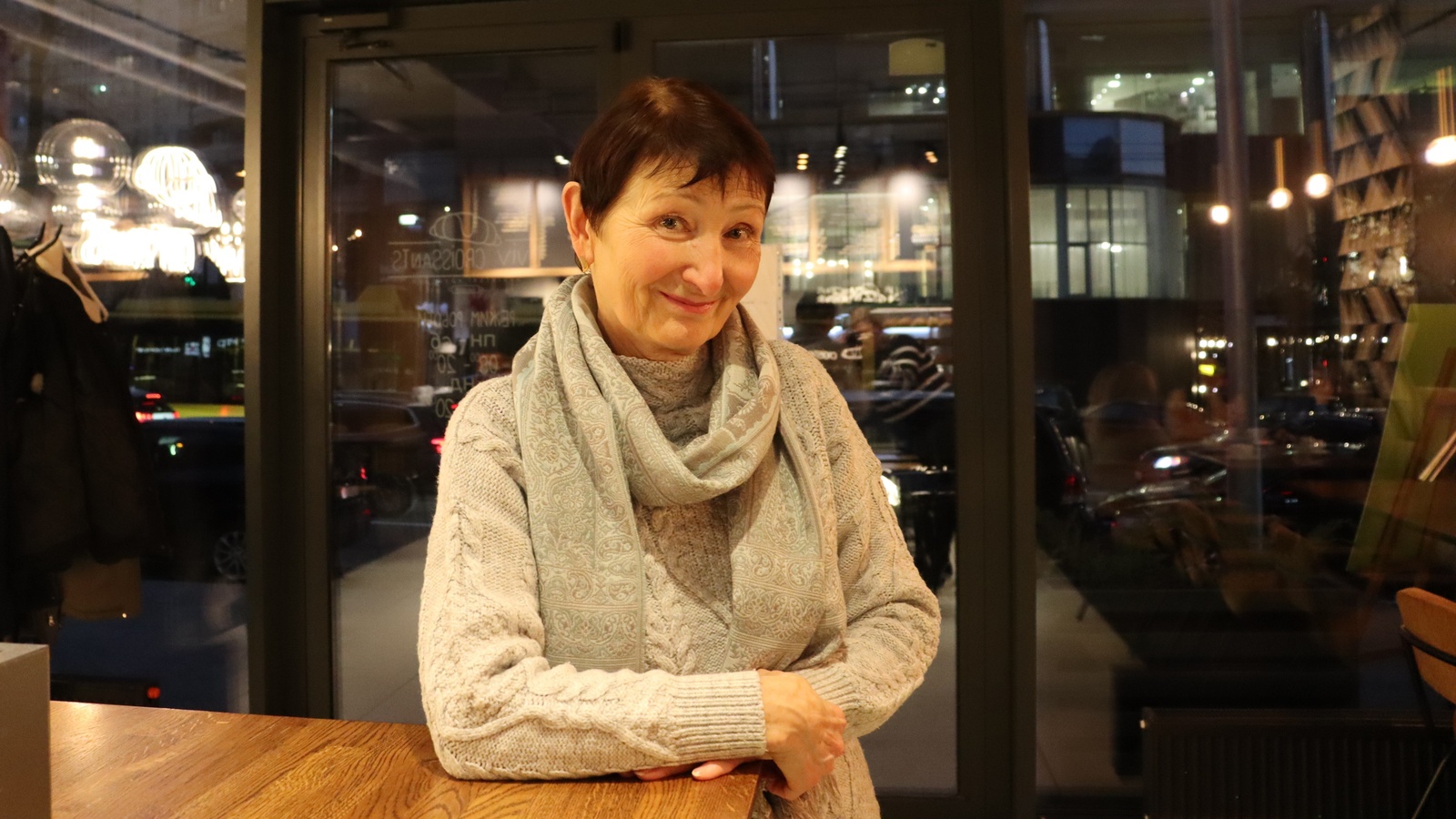 Portrait of the woman