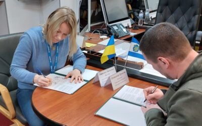 UNHCR, the UN Refugee Agency and the Kherson Regional State Administration solidify ongoing collaboration in support of people impacted by the war to recover and rebuild their homes and lives