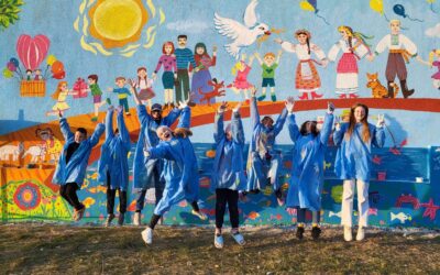 Ukrainian artists use mural art to unite displaced and host communities  
