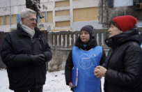 In Ukraine, UNHCR’s Grandi urgently appeals for renewed support as the war rages on