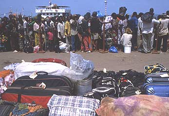 Sierra Leonean refugees voting with their feet to go home for the polls.