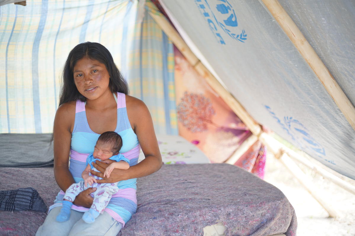 Brazil. Magdalena and her family in the indigenous community of Tarauparu