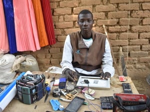 Cameroonian refugees in Chad seek means of self-support