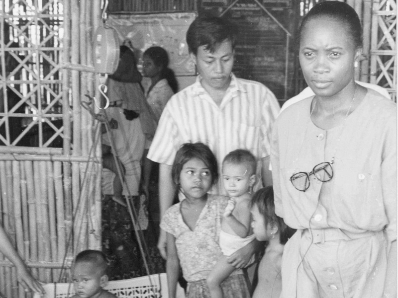 Barbara visiting a Community Health Centre in Khao I Dang Camp for Khmer refugees, Prachinburi Province in Thailand, in September 1991.