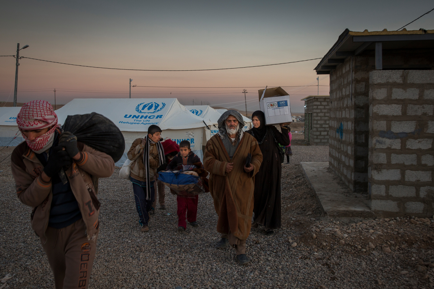 Iraq. Internally displaced Iraqis reach safety