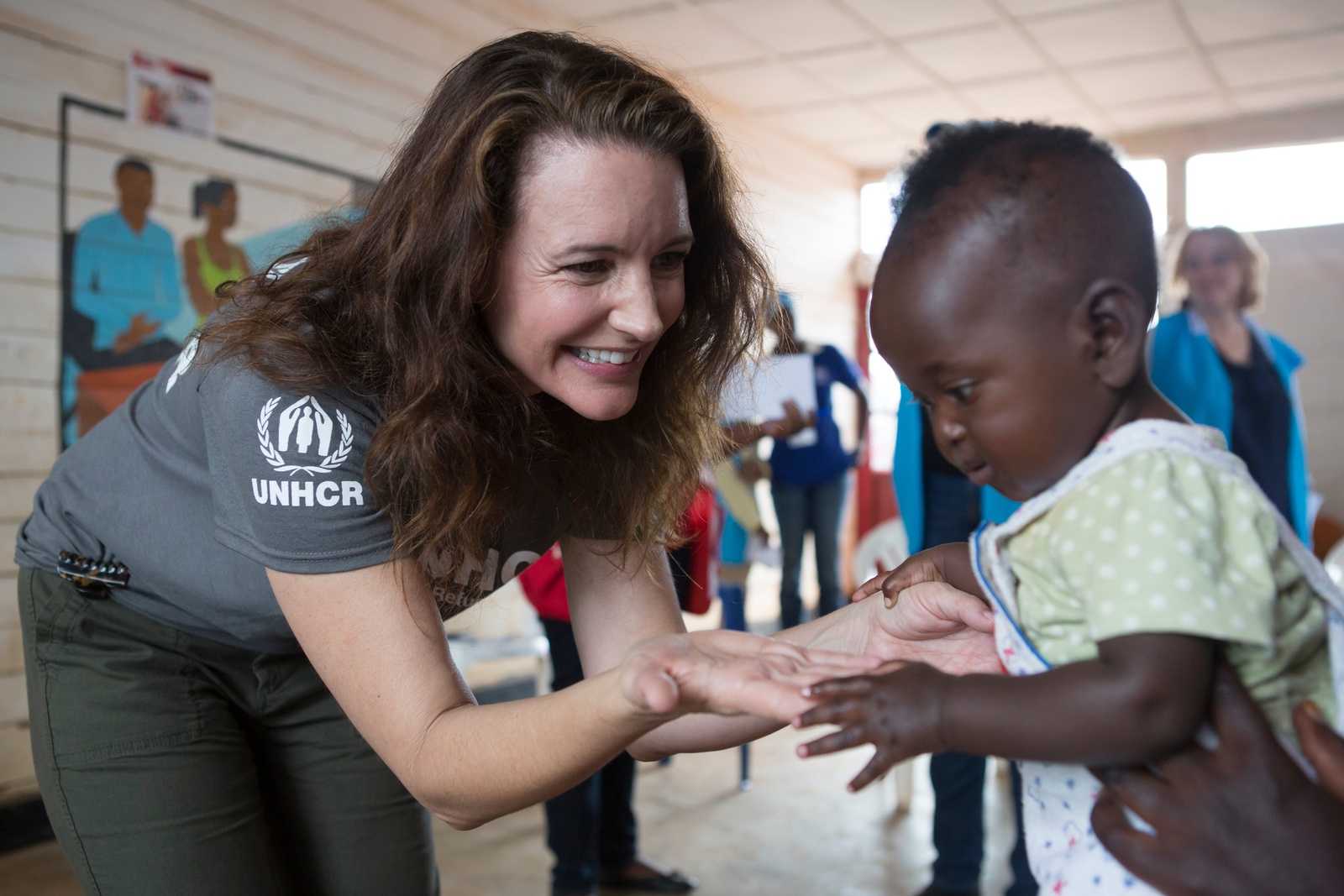 Rwanda. UNHCR Goodwill Ambassador Kristin Davis meets a women survivors project