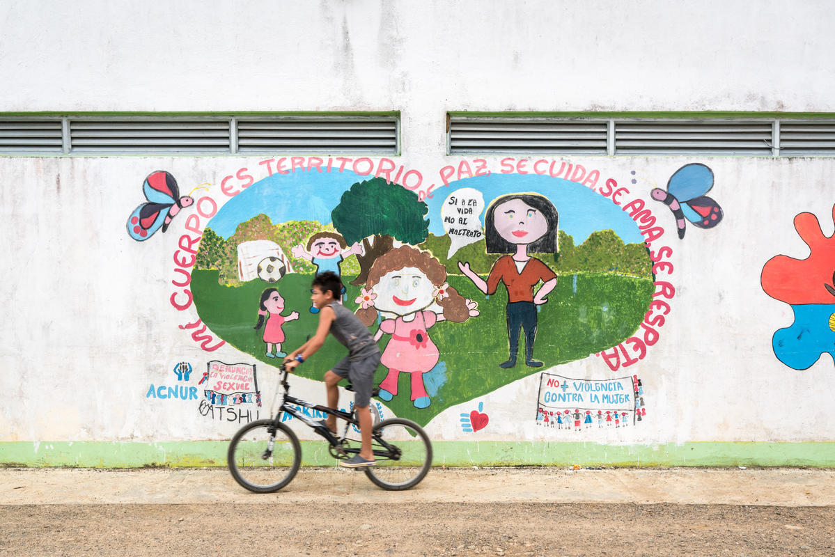 Colombia. Life in the 'Nueva Esperanza' settlement near Macao