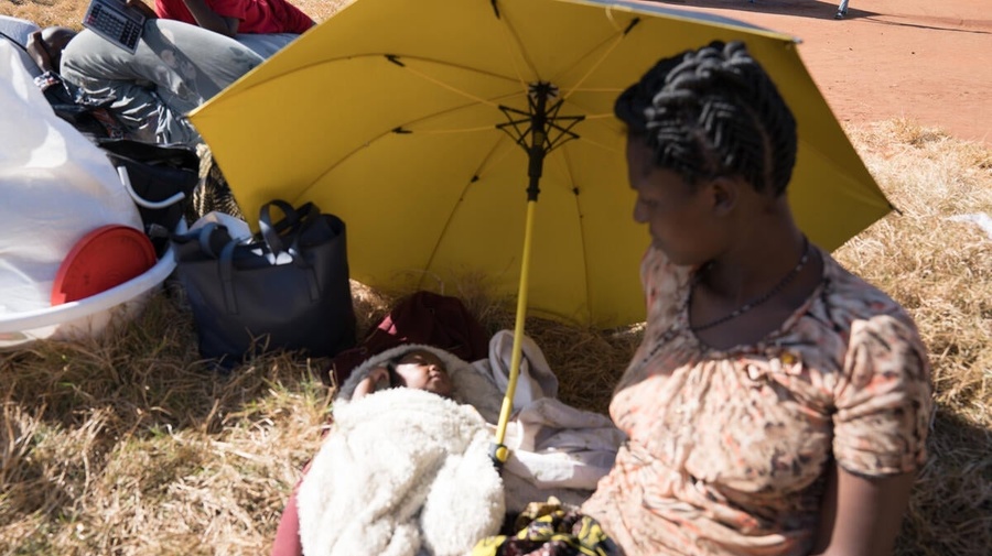 Malawi. Forced relocation of refugees living in rural and urban areas back to the camp.