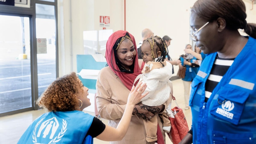 Italy. Evacuation flight from Lybia