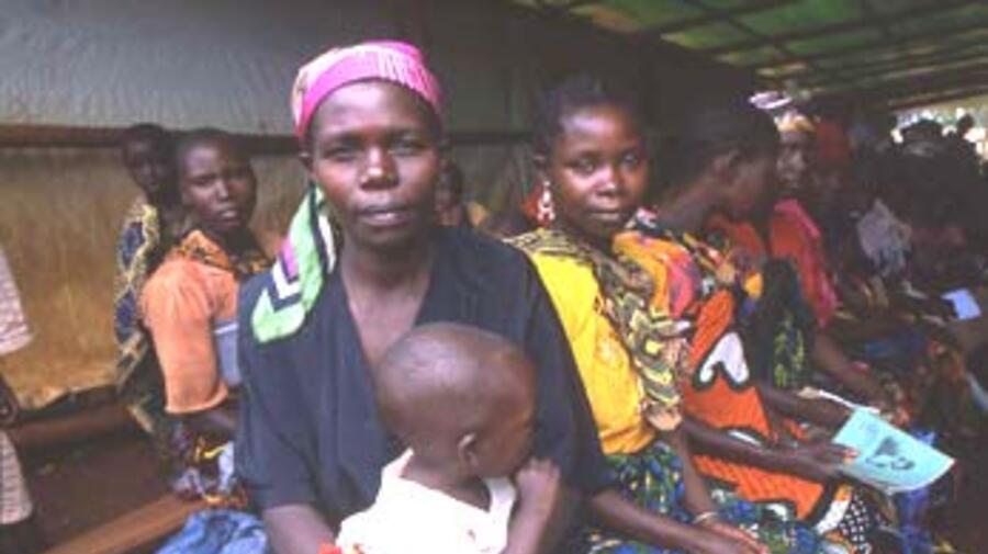 Burundi refugees in Tanzania prepare to go home.
