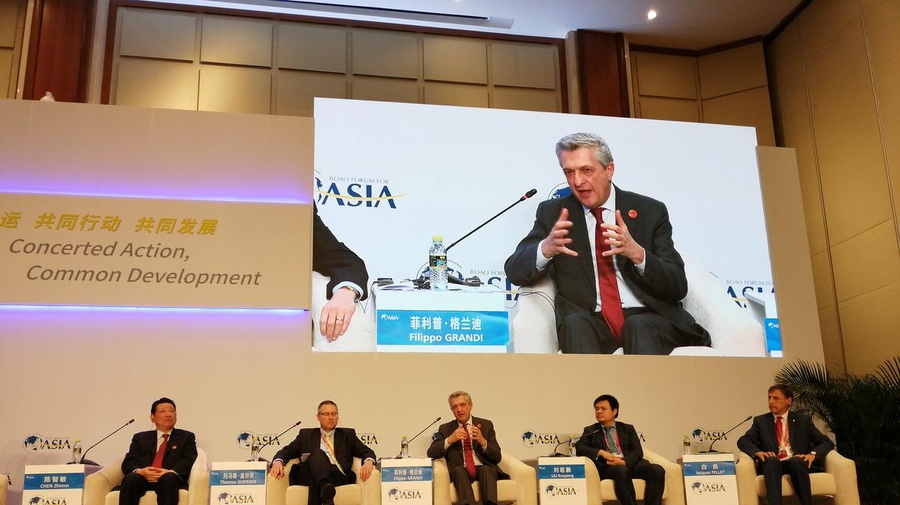 China. UN refugee chief connects with Chinese companies at Boao Forum
