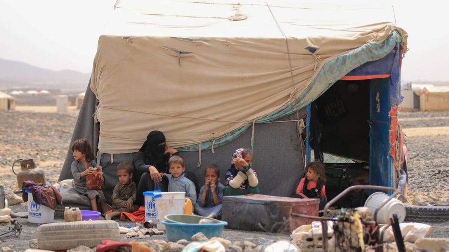 Yemen. Displaced children in Marib