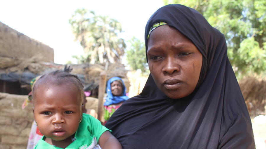 Niger. Fleeing violence
