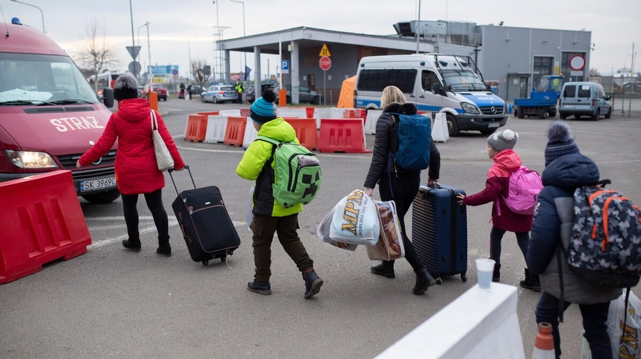 Poland. UNHCR Staff meets refugees from Ukraine crossing into Poland at Medyka border crossing