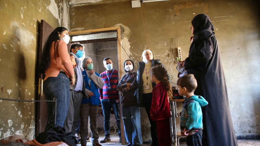 Syria. Deir ez-Zor residents find help to rebuild lives from the city's ruins