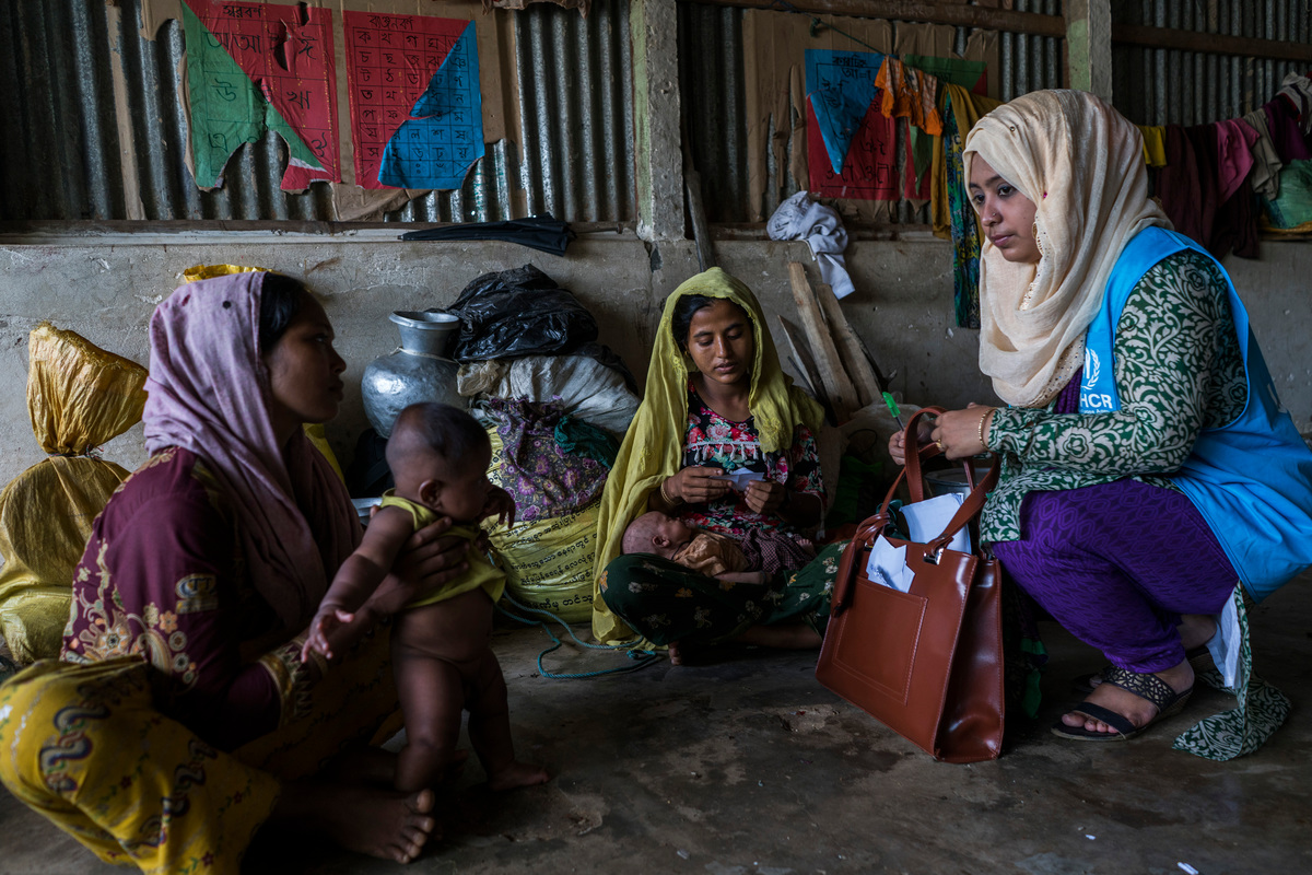 Bangladesh. Rohingya refugees shelter in public spaces in refugee camp