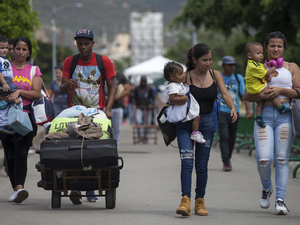 Colombia. Vulnerable Venezuelans seek help among Colombian neighbours