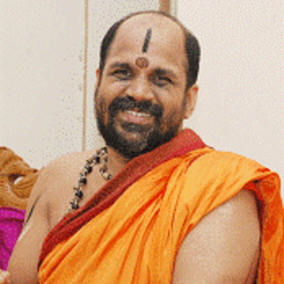 H.H. Shri Shri Sugunendra Teertha Swamiji image