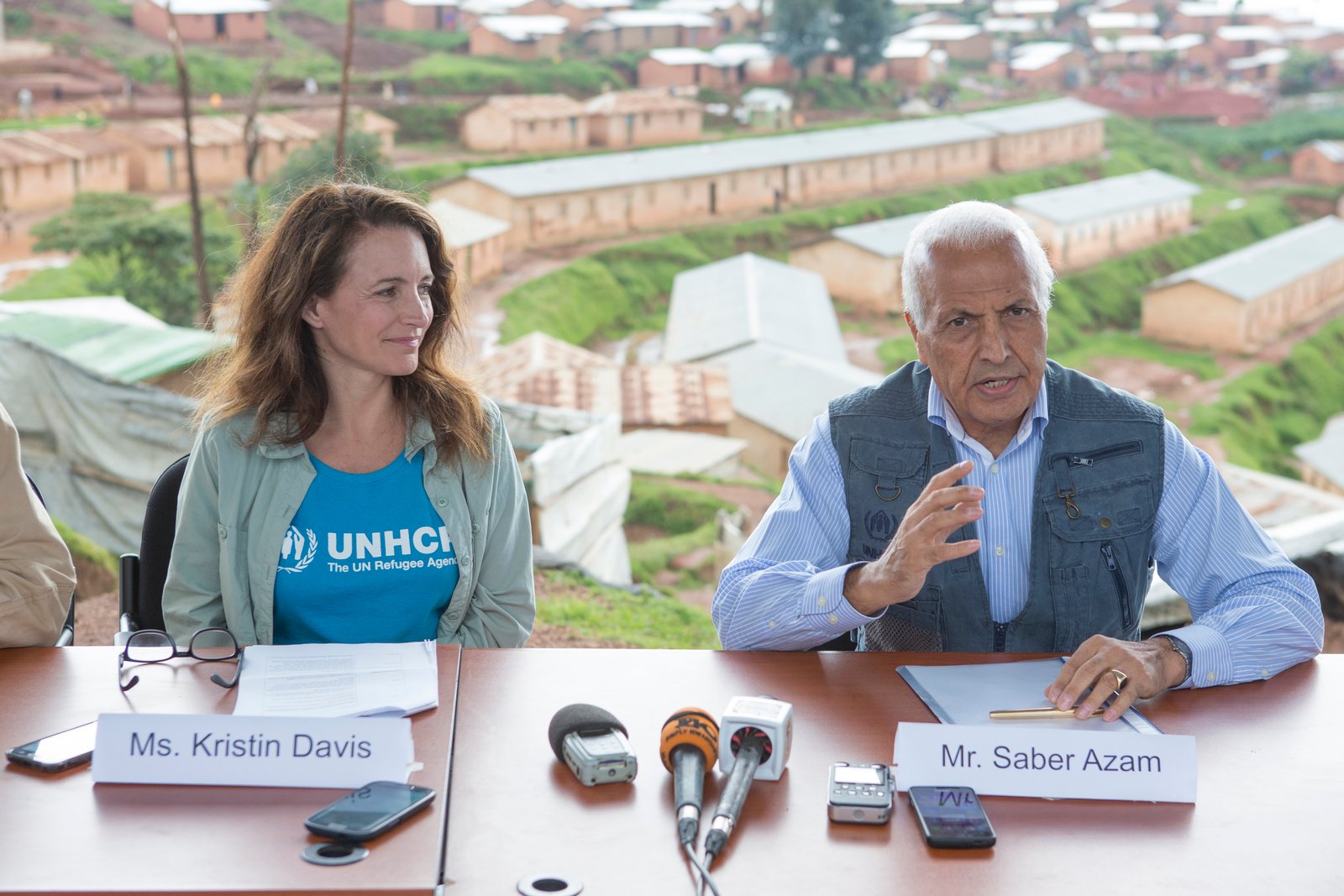Rwanda. UNHCR Goodwill Ambassador Kristin Davis visits refugees