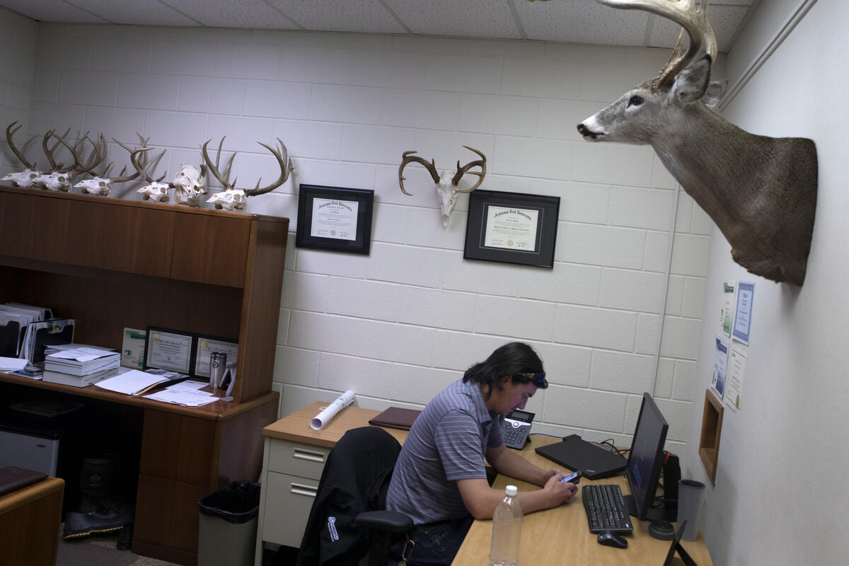 Arkansan Coby Cogbill, once very suspicious of refugees and immigrants, becomes close friends with Congo refugee, Majidi Al Shabani, who was relocated to Fayetteville, Arkansas about a year a ago after living in a refugee camp in Namibia for 17 years. Cogbill now actively supports refugees in Arkans