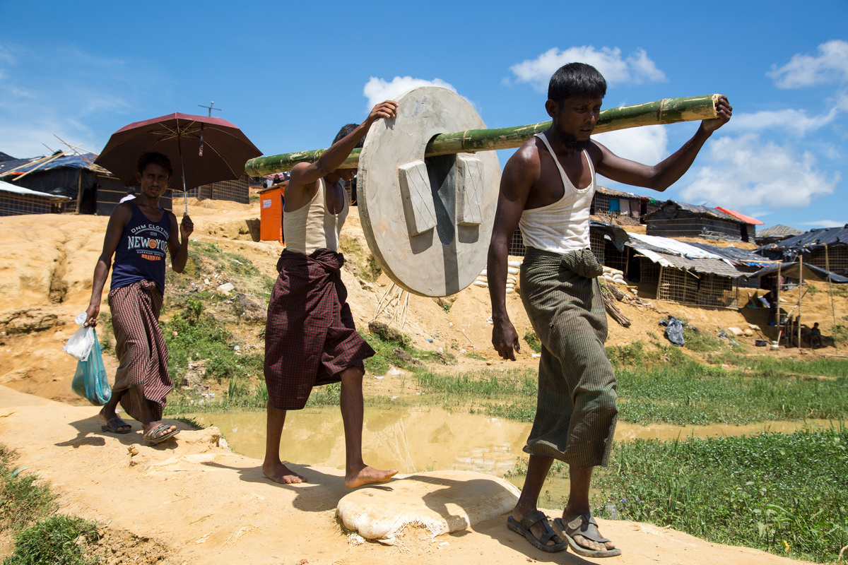 Bangladesh. Rohingya refugees struggle with clean water and sanitation in Kutupalong extension site