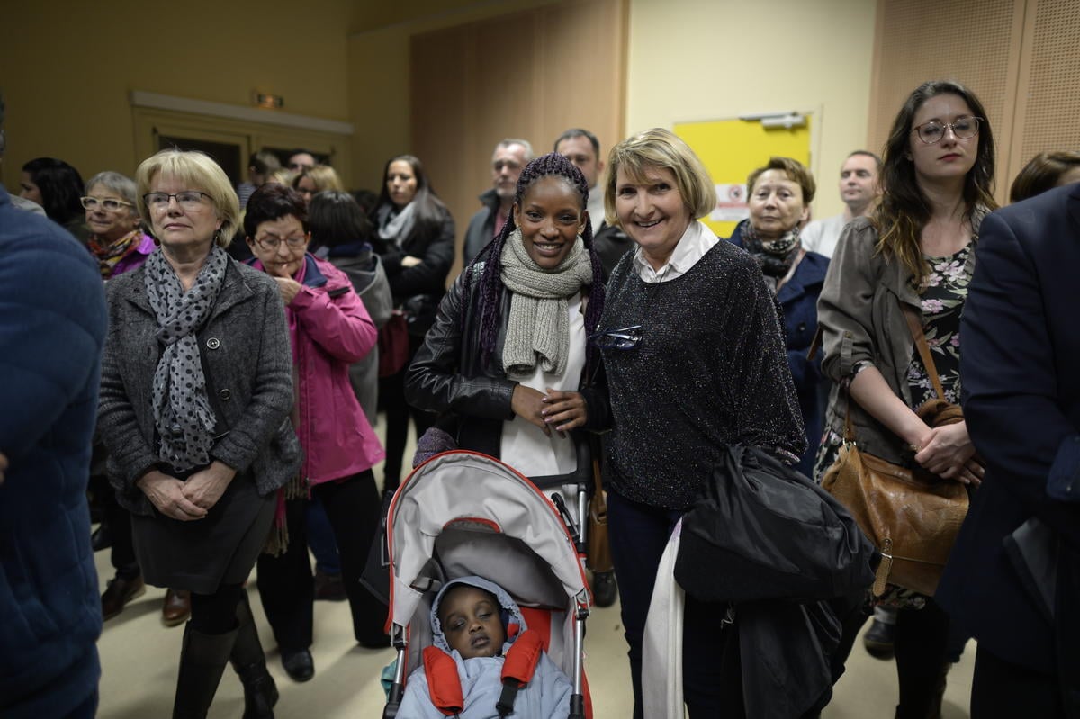 France.A Village opens homes for refugees