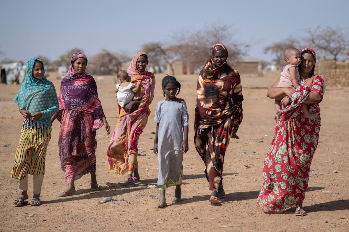 Burkina Faso. UN High Commissioner for Refugees visits Goudoubou camp