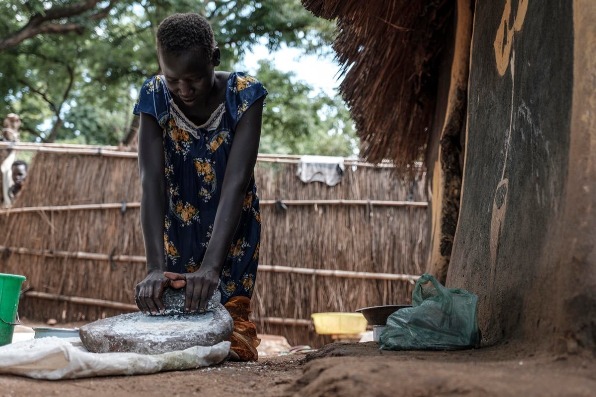Ethiopia. South Sudanese sisters overcome heartbreak to make a new life