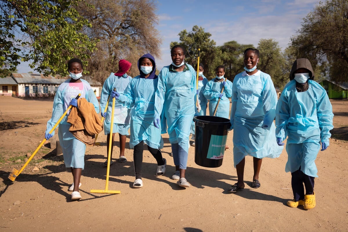 Zimbabawe. Young refugee activists for climate and environment