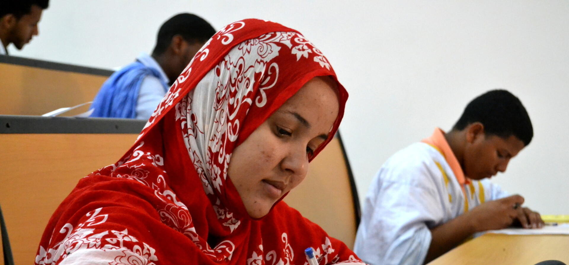 DAFI scholarship puts Malian refugee girl on the road to university