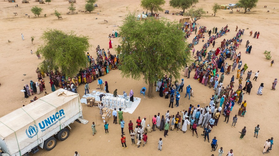 Relief items are distributed to newly arrived Sudanese refugees in Chad.