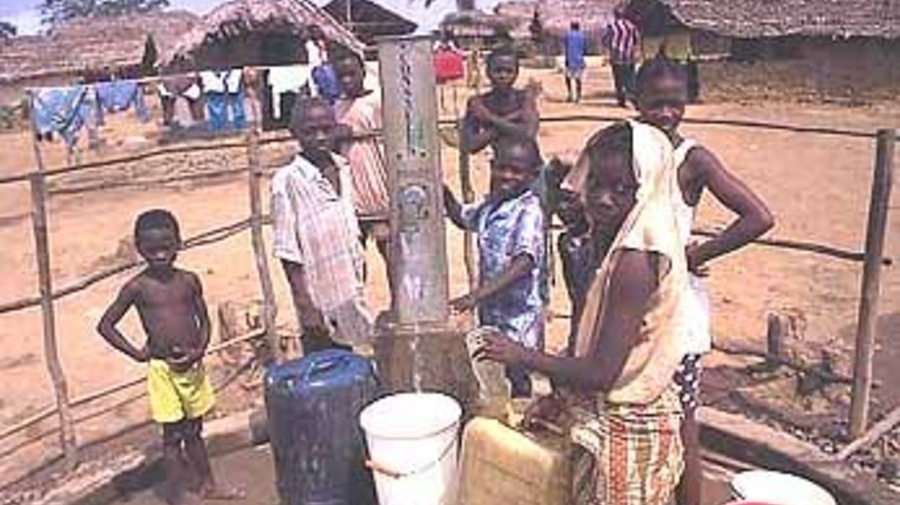 Refugees from Sierra Leone at the Sinje Camp in Liberia.