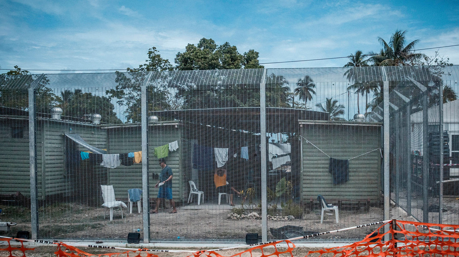 Papua New Guinea. UNHCR supports asylum-seekers' struggle for fair treatment