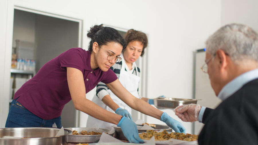 Belgium. Entrepreneur refugee brings Syrian cuisine to the heart of Europe