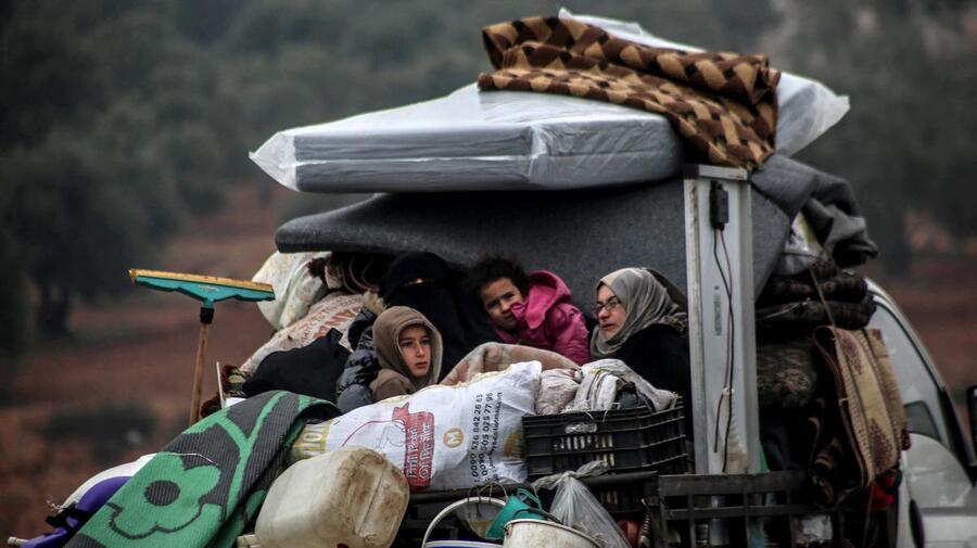 Syria. Displaced families flee ongoing attacks around Idlib