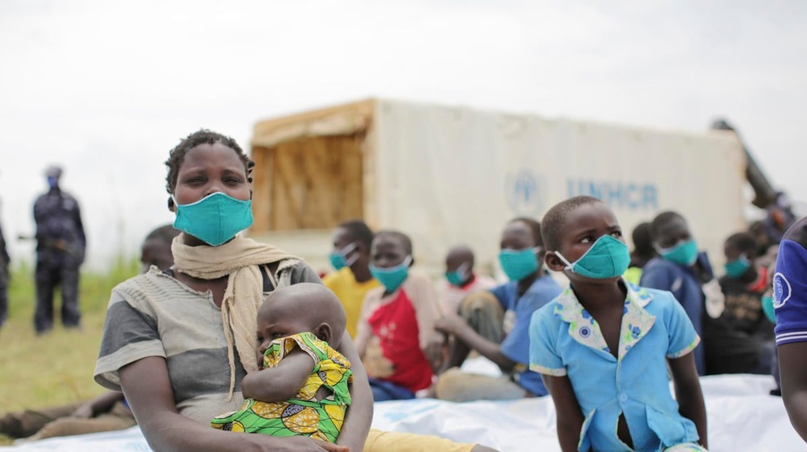 Uganda. Borders opened to thousands fleeing Congo violence