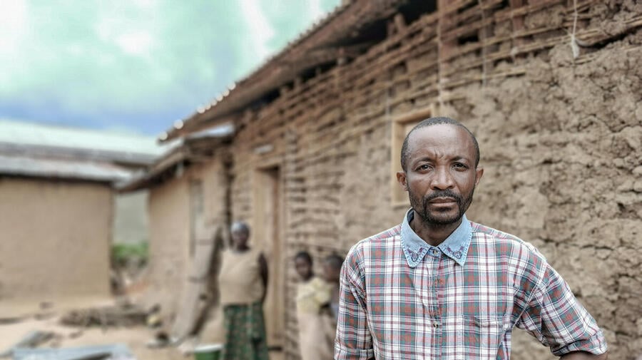 Democratic Republic of Congo. Hosts offer vital refuge to IDPs