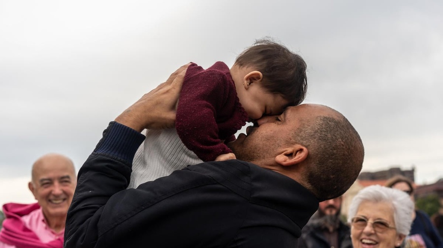 España: la comunidad vasca abre sus puertas a familias refugiadas de Siria